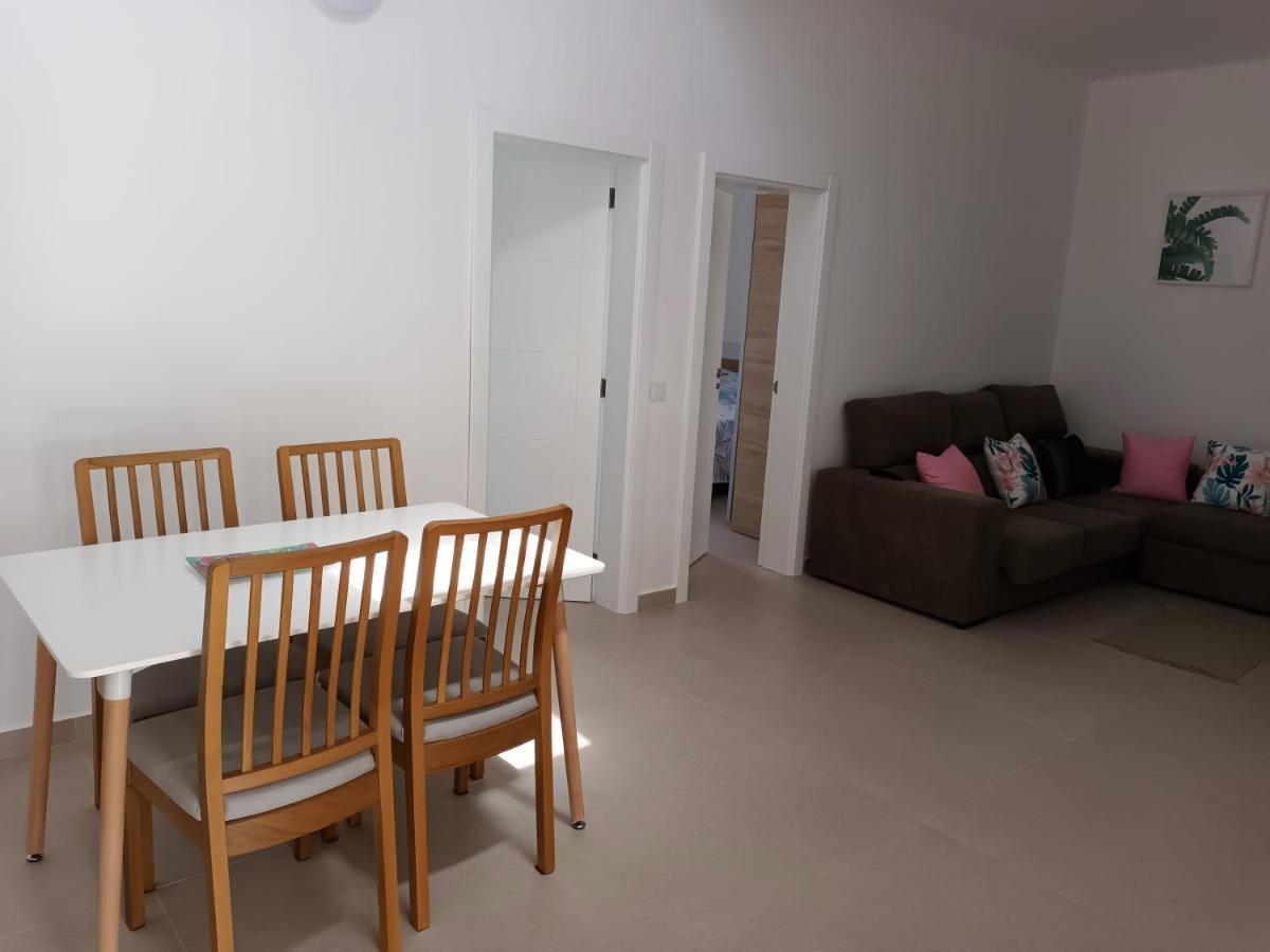Apartamentos Falcon Tinajo Dış mekan fotoğraf