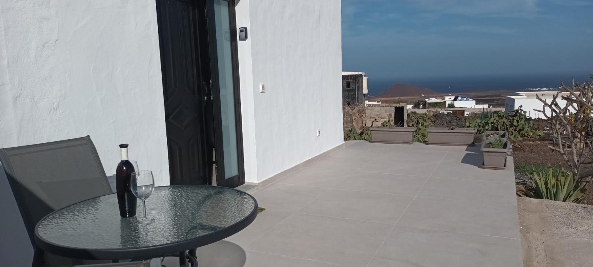 Apartamentos Falcon Tinajo Dış mekan fotoğraf